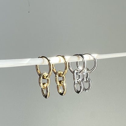 Simple Dangling Hoops