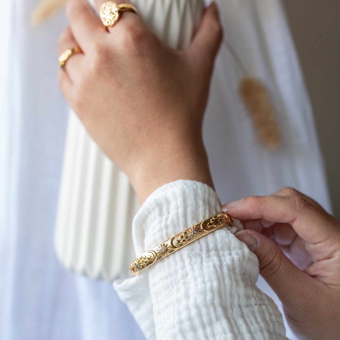 Moon Stars Textured Bangle